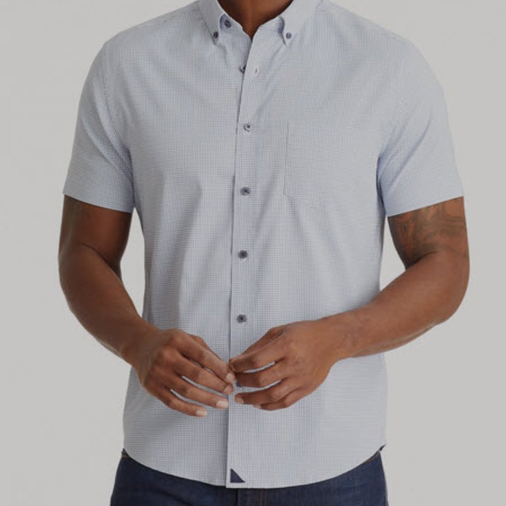 Untuckit Small Terrero Wrinkle-Free Performance Short-Sleeve Shirt